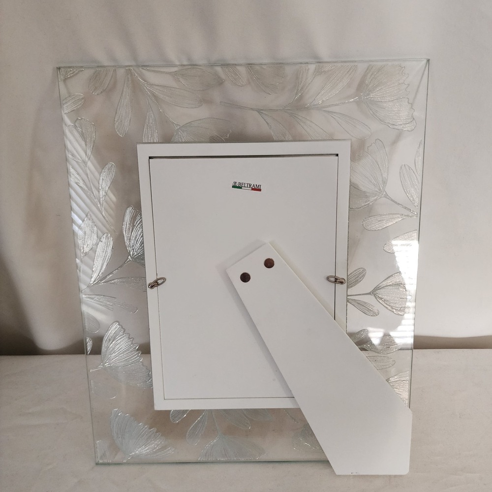Beltrami Picture Frame 5" x 7" Picture Frame 10" x 12" Gold Tone Floral Clear - Picture 7 of 7